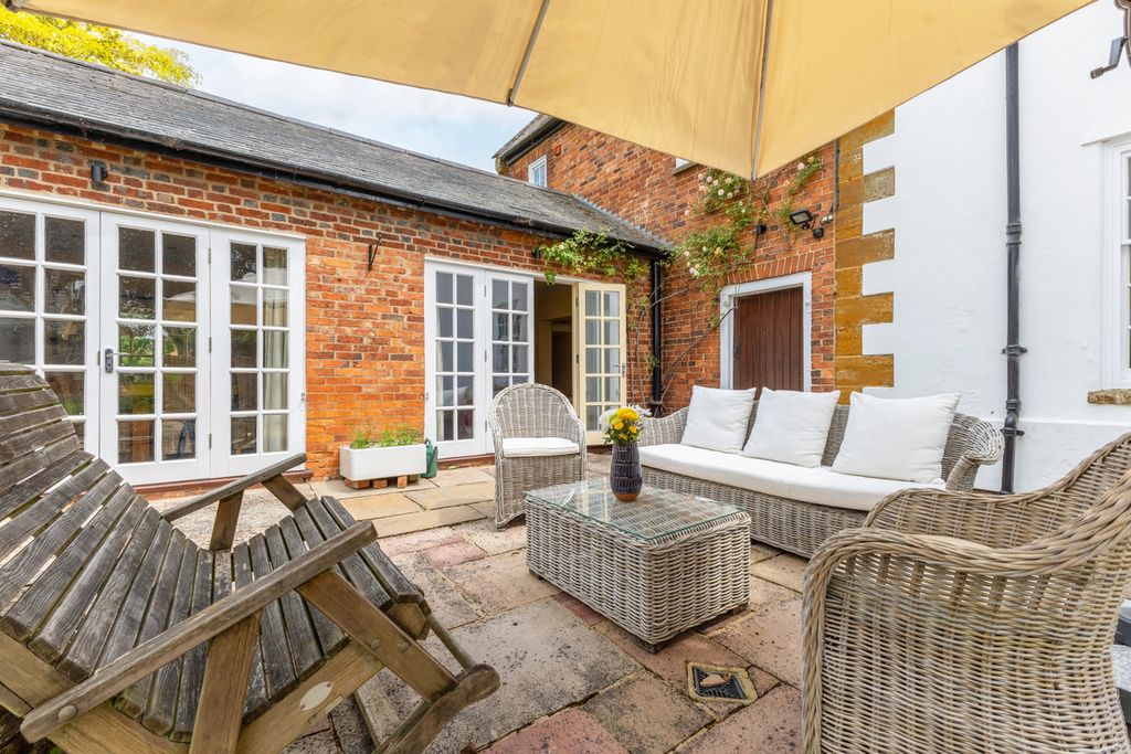 Additional image 29 of 5 bed detached house for sale9 Swinnertons Lane, Yelvertoft, Northampton Northamptonshire NN6