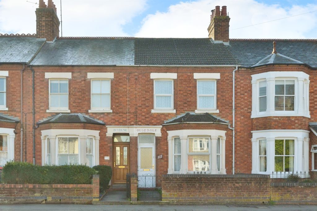 Property photo 1 of 17