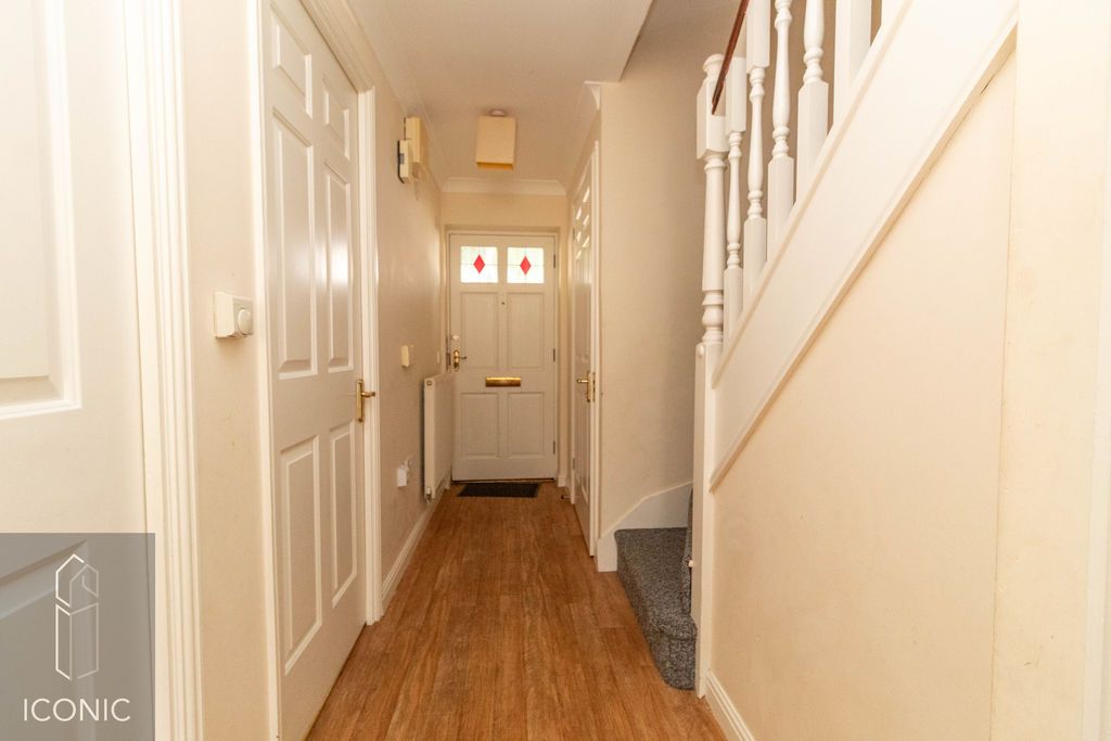 Property photo 2 of 16 Photo 5