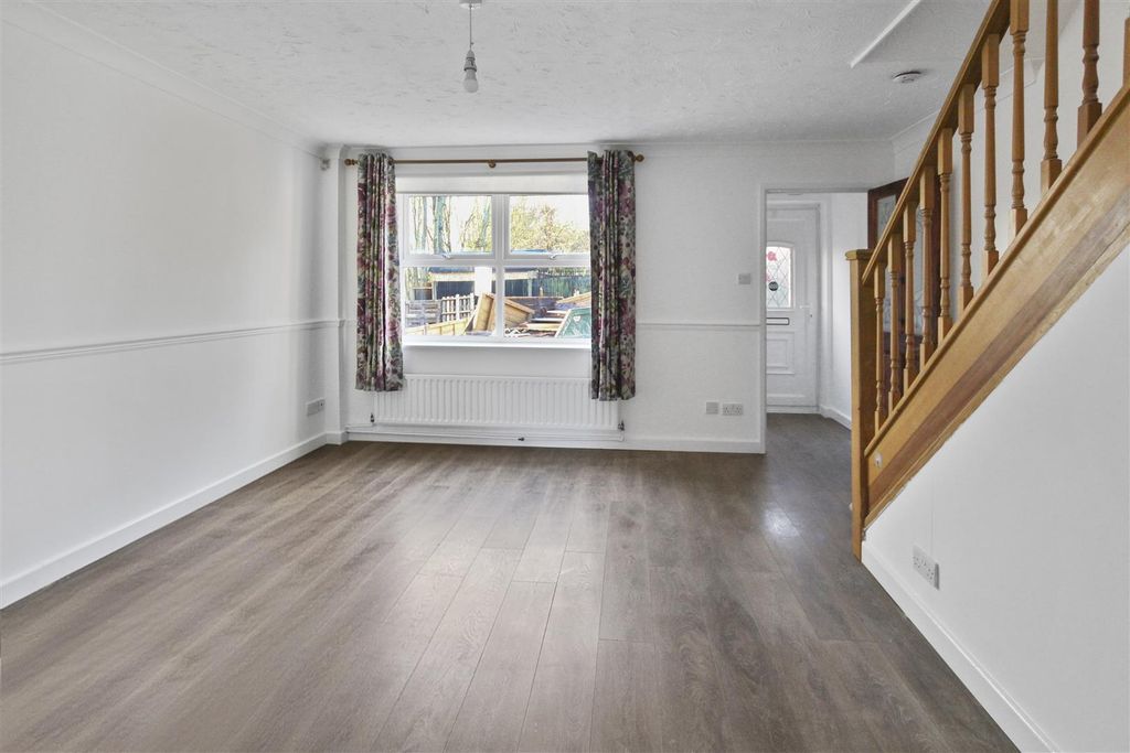 Property photo 2 of 11 Img_6607.Jpg