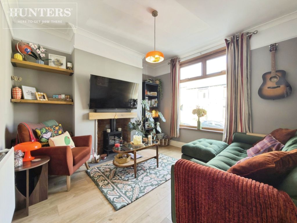 Property photo 2 of 15 Pbox-Img.Jpg