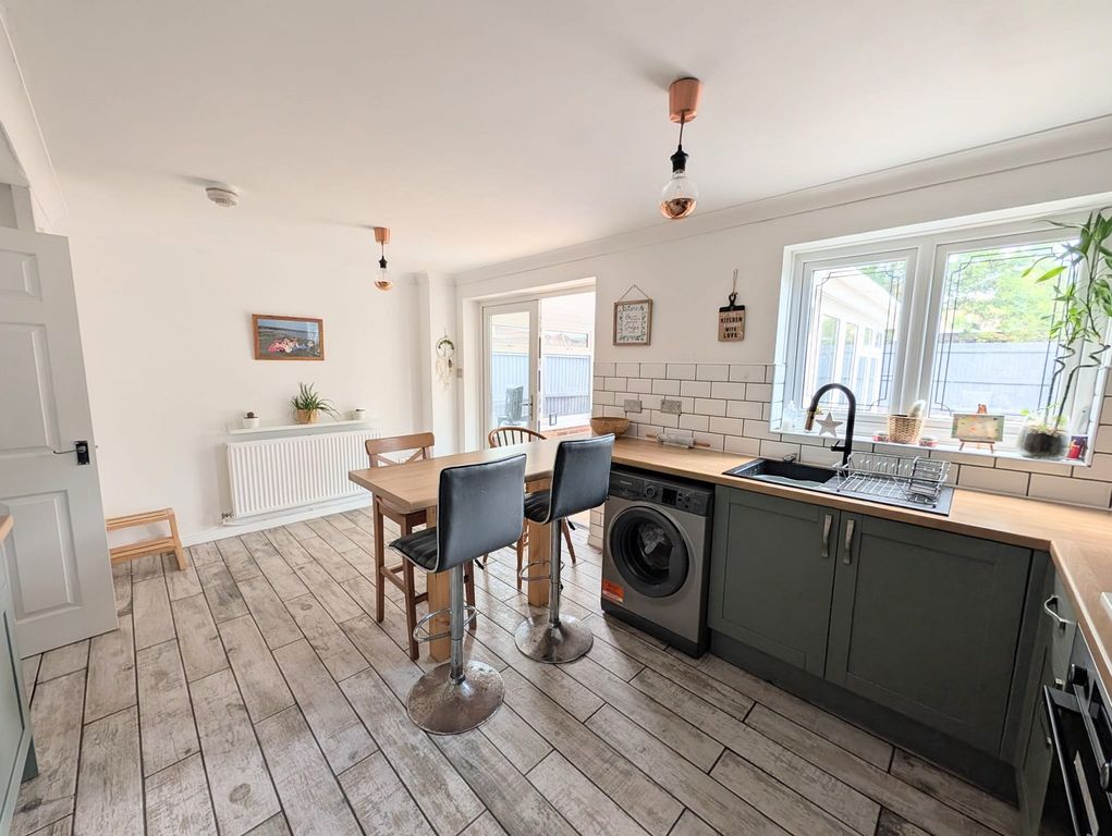 Property photo 3 of 20 Not Specified