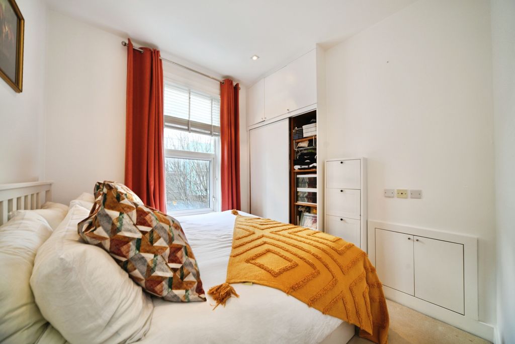 Property photo 2 of 17 Photo #2