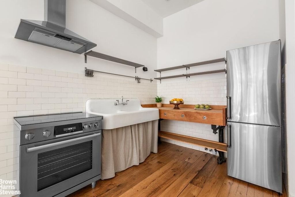 Property photo 3 of 10 <Alttext/>