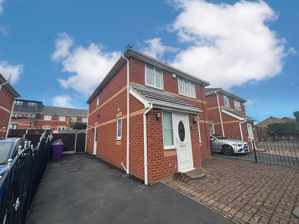 Property photo 1 of 12 Image