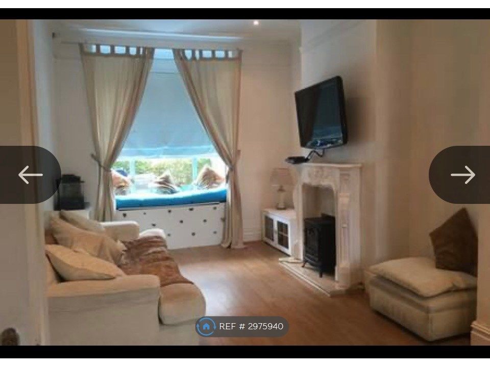 Property photo 3 of 4
