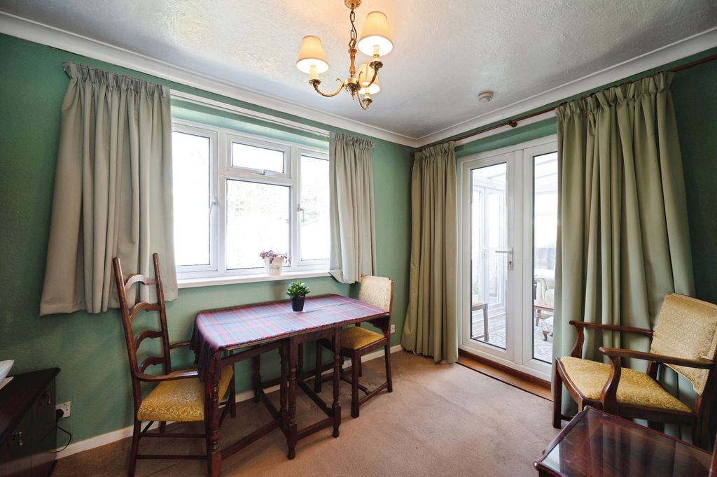 Property photo 3 of 16 Pbox-Img.Jpg