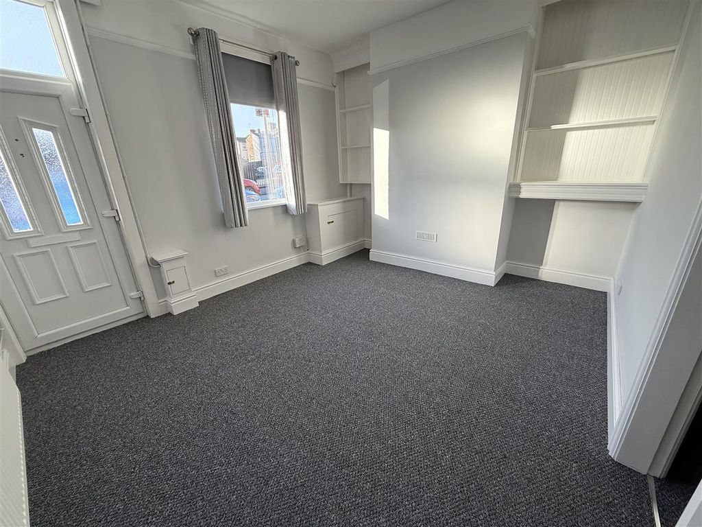 Property photo 2 of 15 Img_4715.Jpg