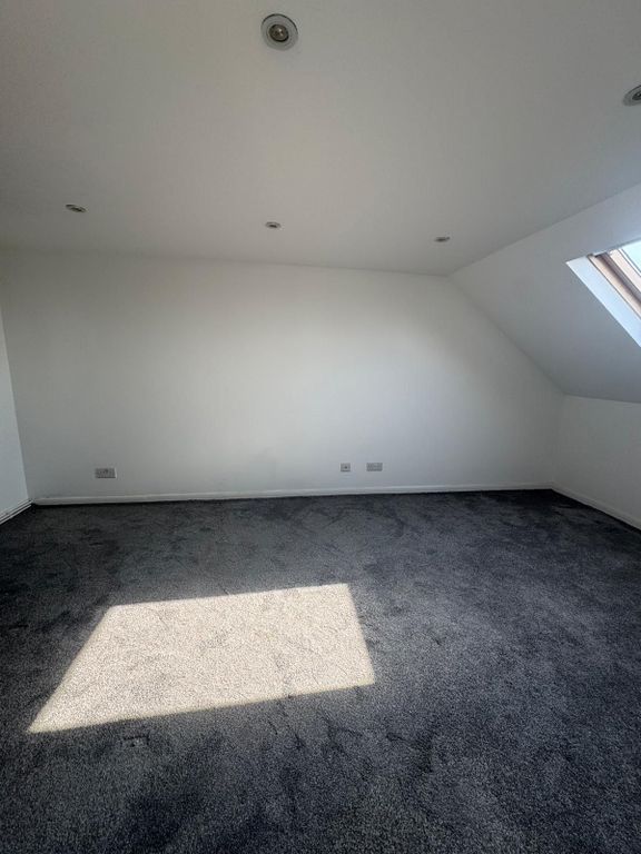 Property photo 3 of 55