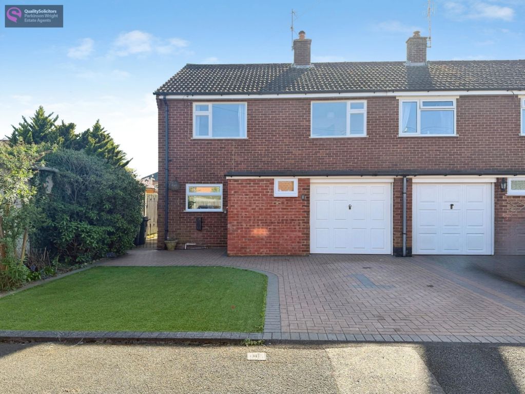 Property photo 1 of 15 Front