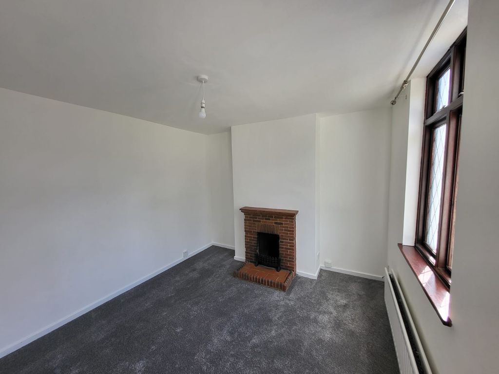 Property photo 3 of 11 Image