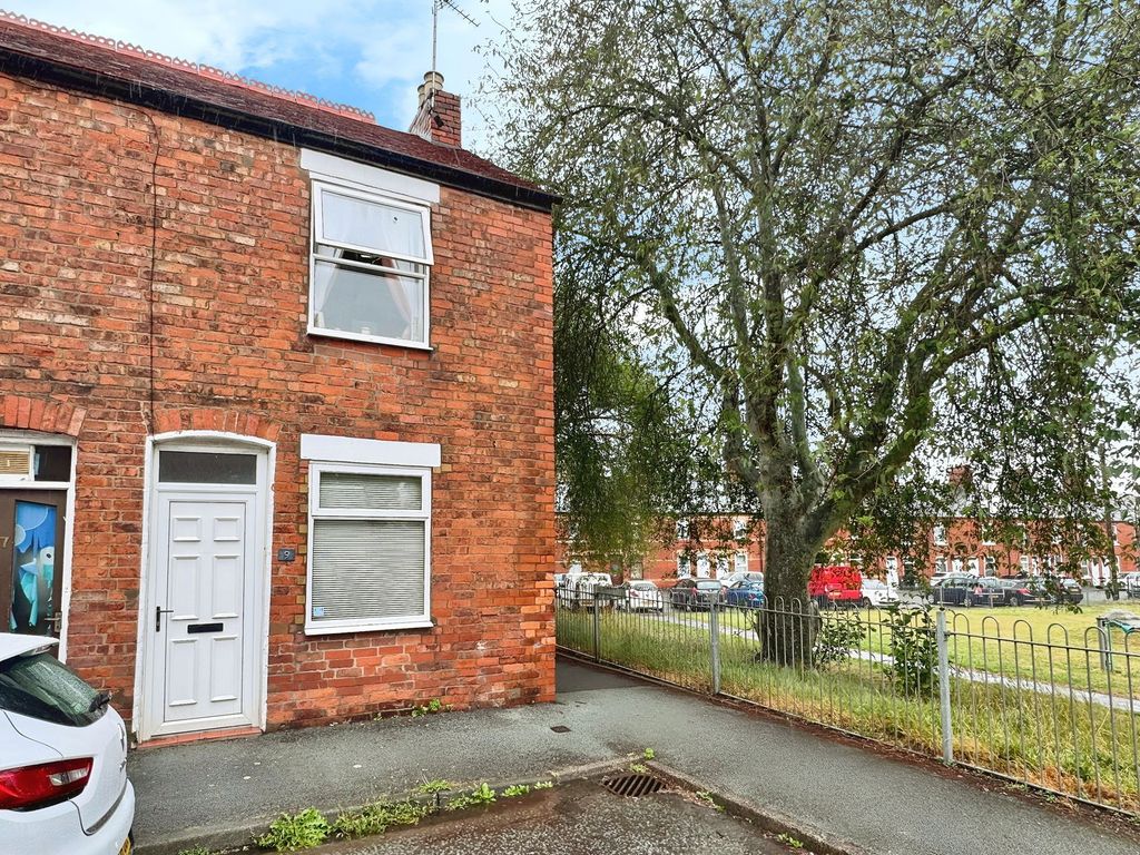 Property photo 1 of 19