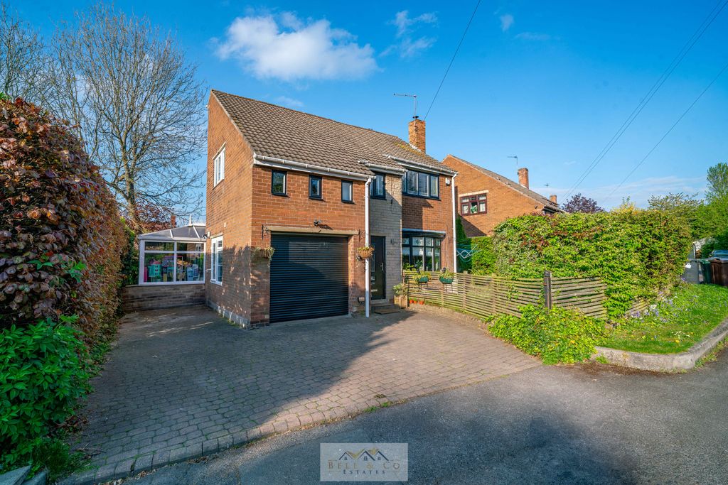 Property photo 1 of 29 Front Of House 1.2