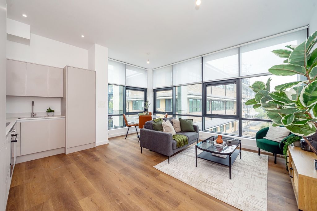 Property photo 2 of 7 Reception Room