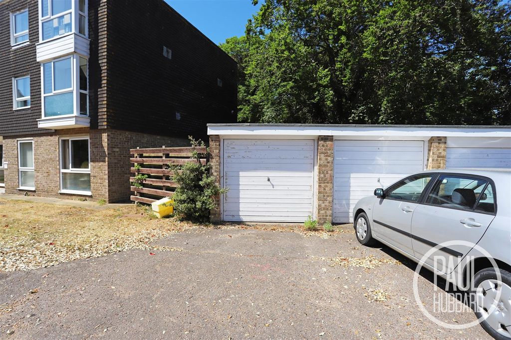 Property photo 2 of 11 Img_2777.Jpg