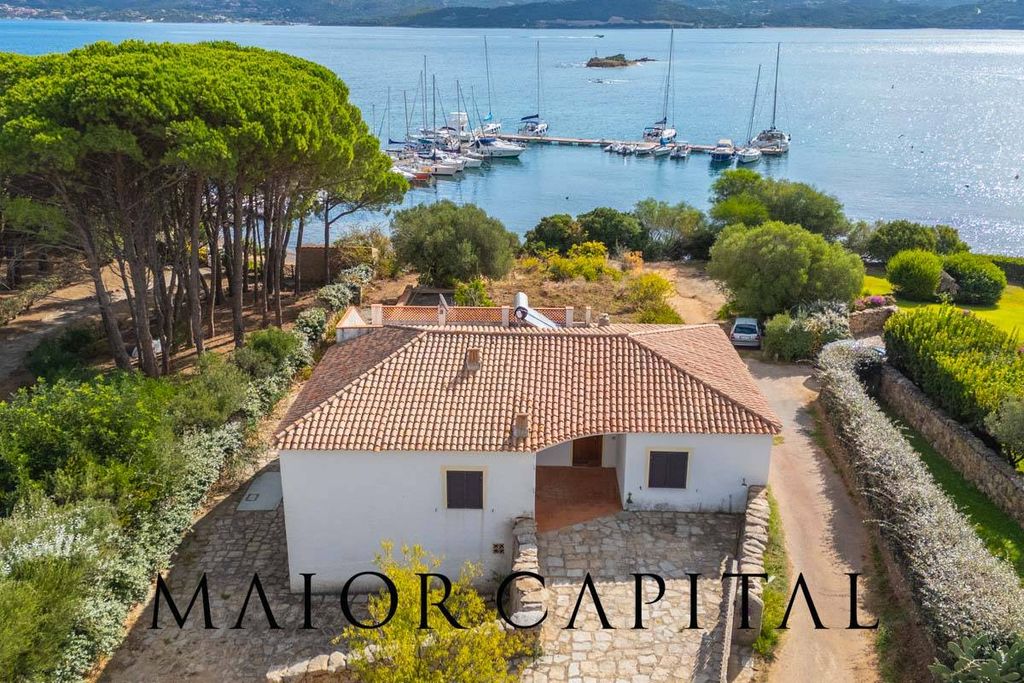 Property photo 2 of 42