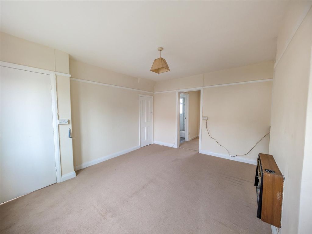 Property photo 2 of 10 17-10-2025__15-48-40_Pxl_20251016_111438212.0Qyrs.