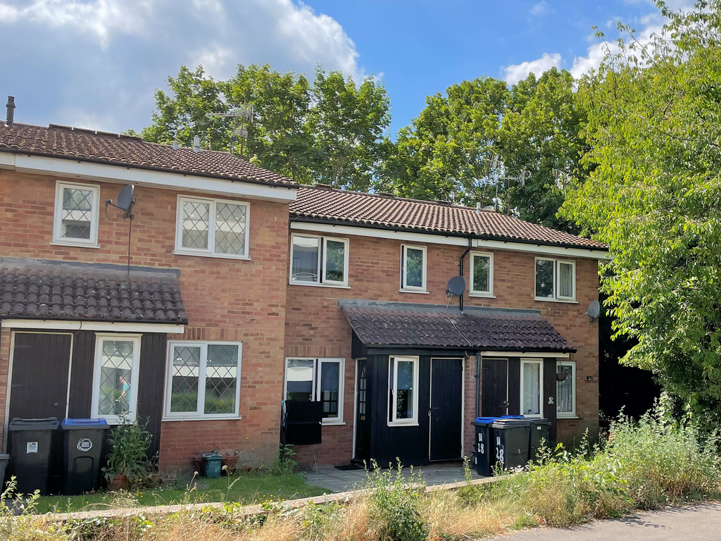 Property photo 1 of 5