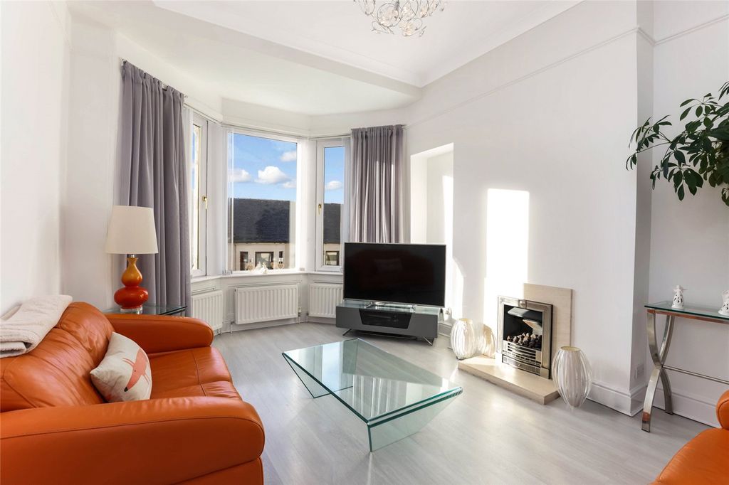 Property photo 2 of 15 2