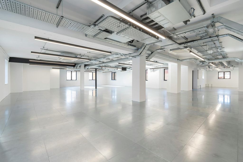Property photo 2 of 12 Floor Plate.Jpg