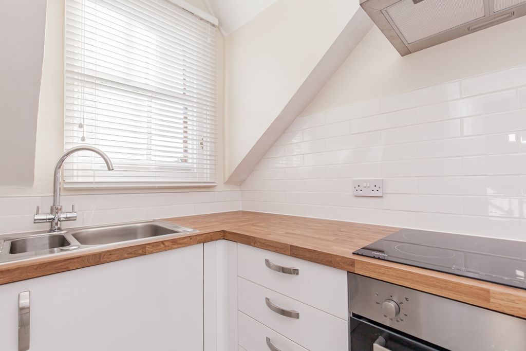 Property photo 3 of 7 142046