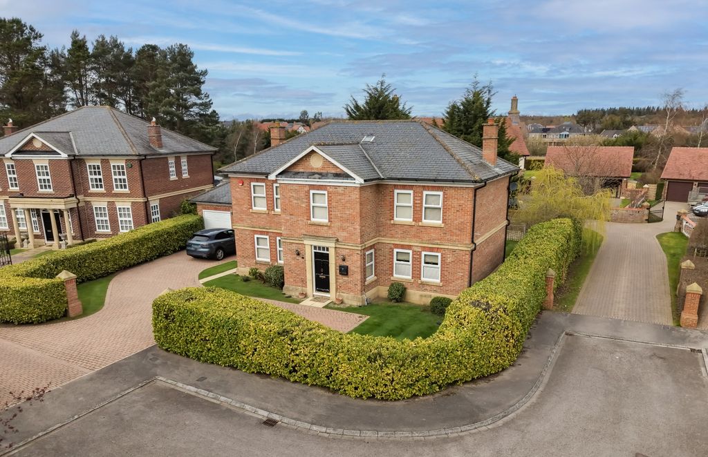 Property photo 3 of 27 Image 2