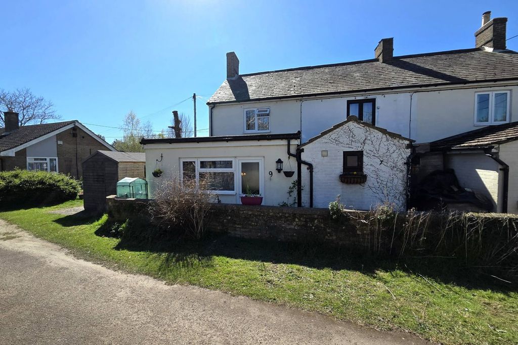 Property photo 2 of 14