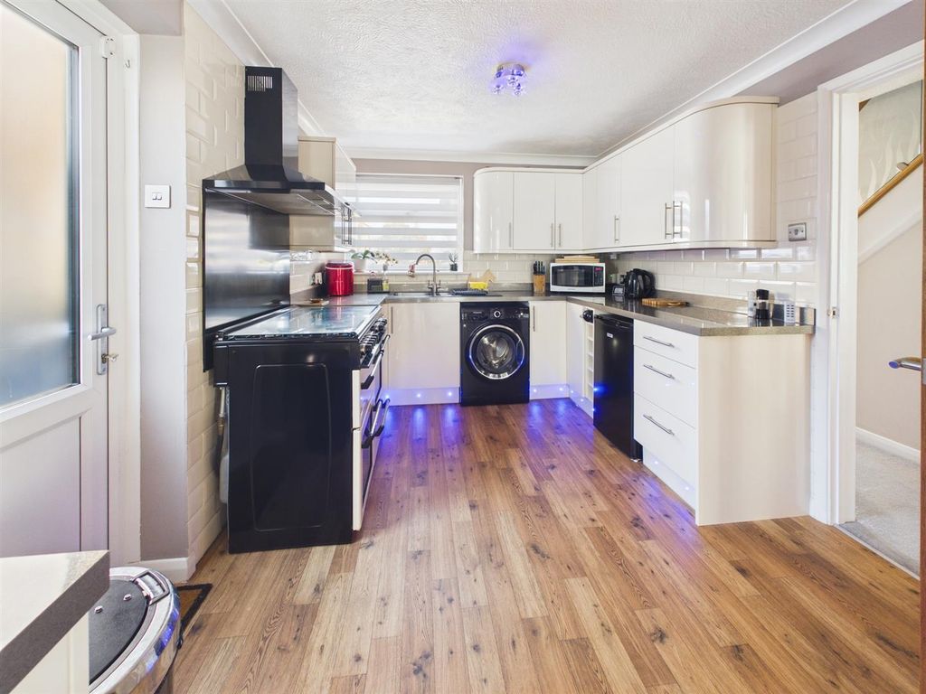 Additional image 12 of 4 bed detached house for salePhyllis Avenue, Peacehaven BN10