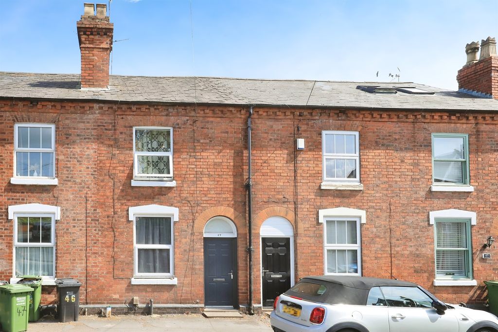Property photo 1 of 16