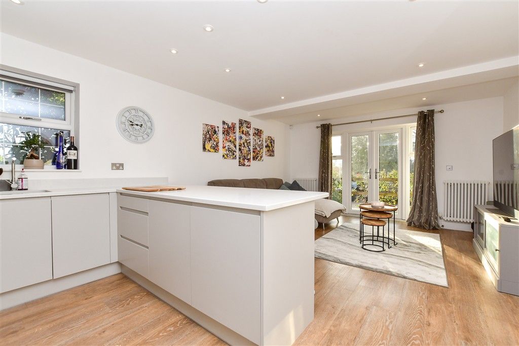 Property photo 3 of 12 Kitchen / Lounge / Diner