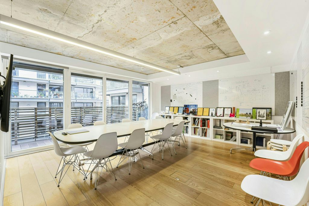 Property photo 1 of 6 86Dca3871044E5Ea8B55158F4d7c11E81441112.Jpg