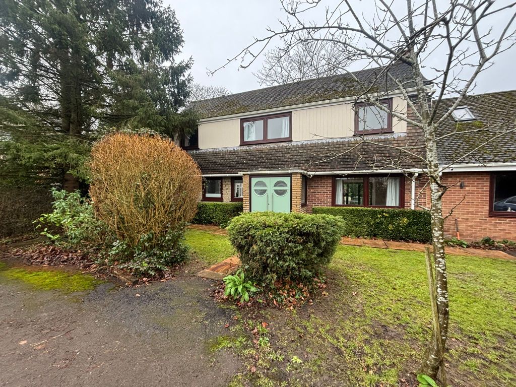 Property photo 1 of 16 Front