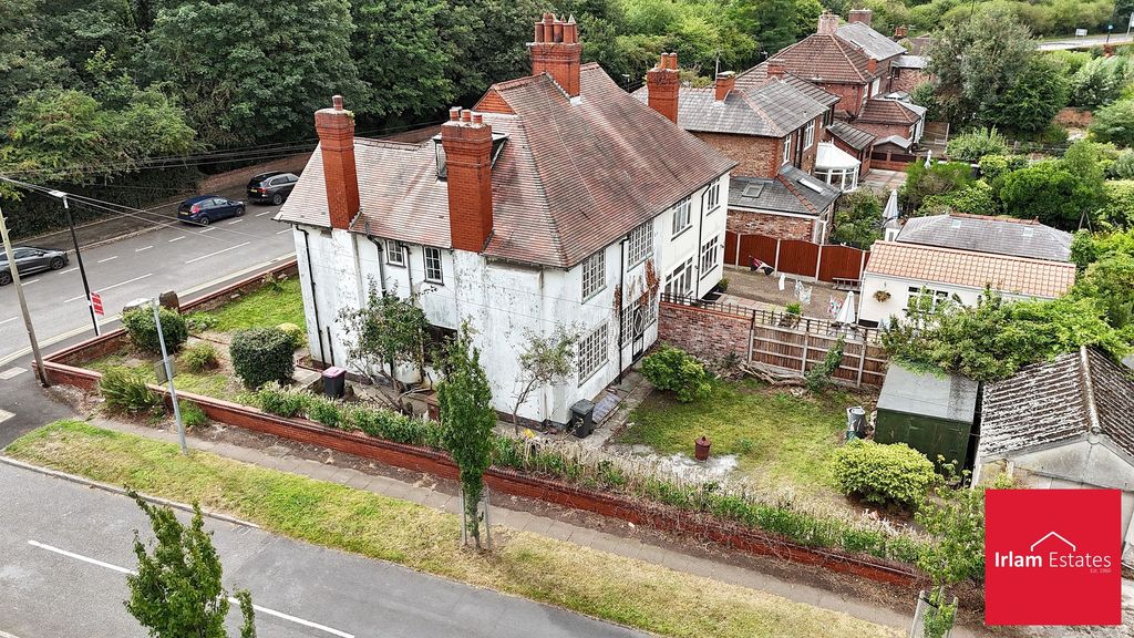 Property photo 2 of 24