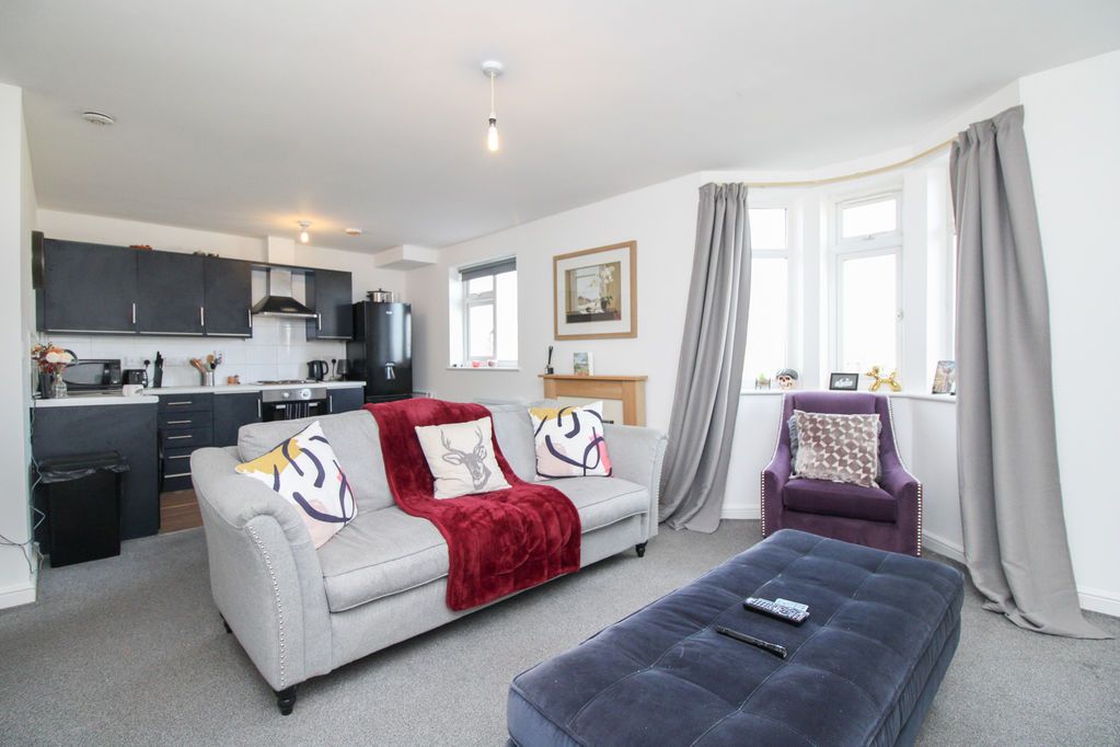 Property photo 2 of 10 Living Area