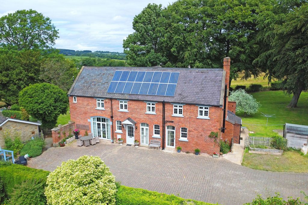 Property photo 1 of 26