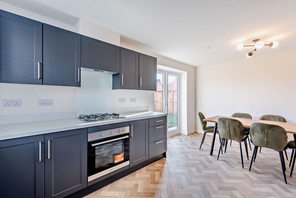 Additional image 16 of 3 bed detached house for saleGarden City CH5