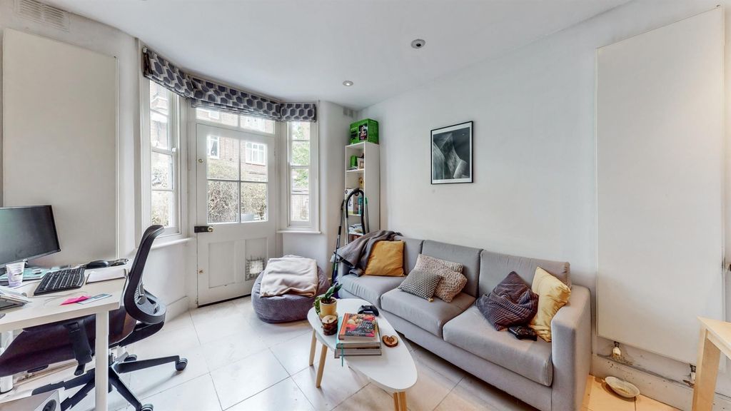 Property photo 2 of 15