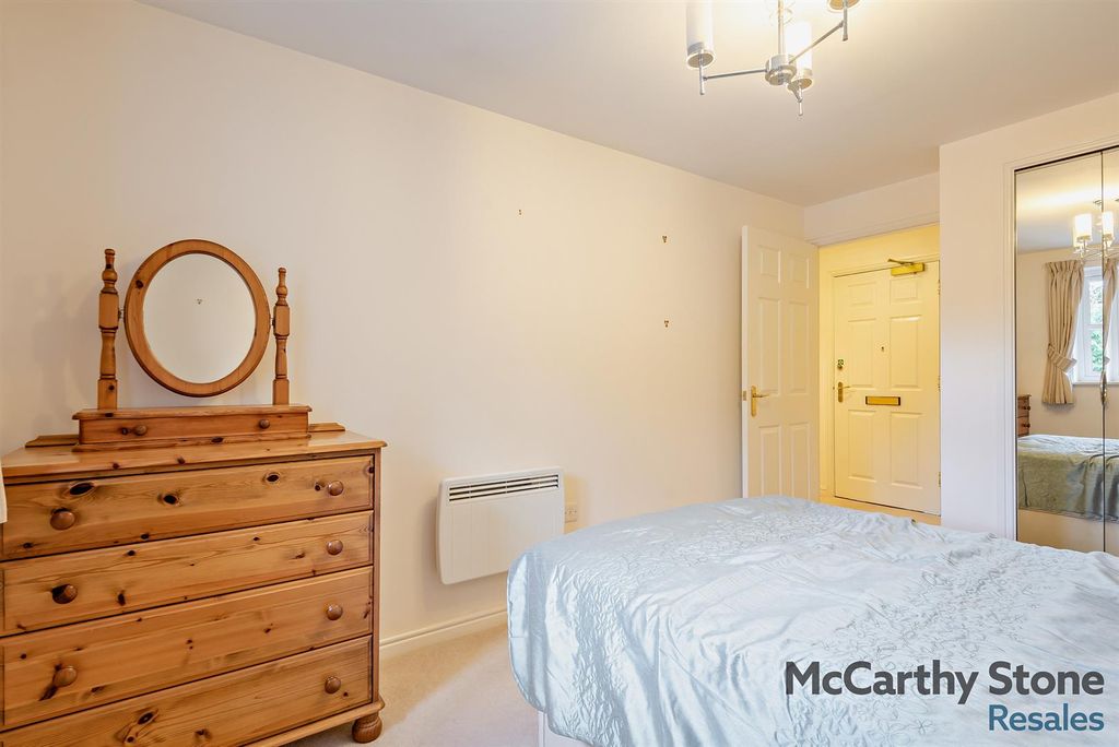 Additional image 12 of 1 bed flat for saleRadford Court, Tower Road, Liphook GU30