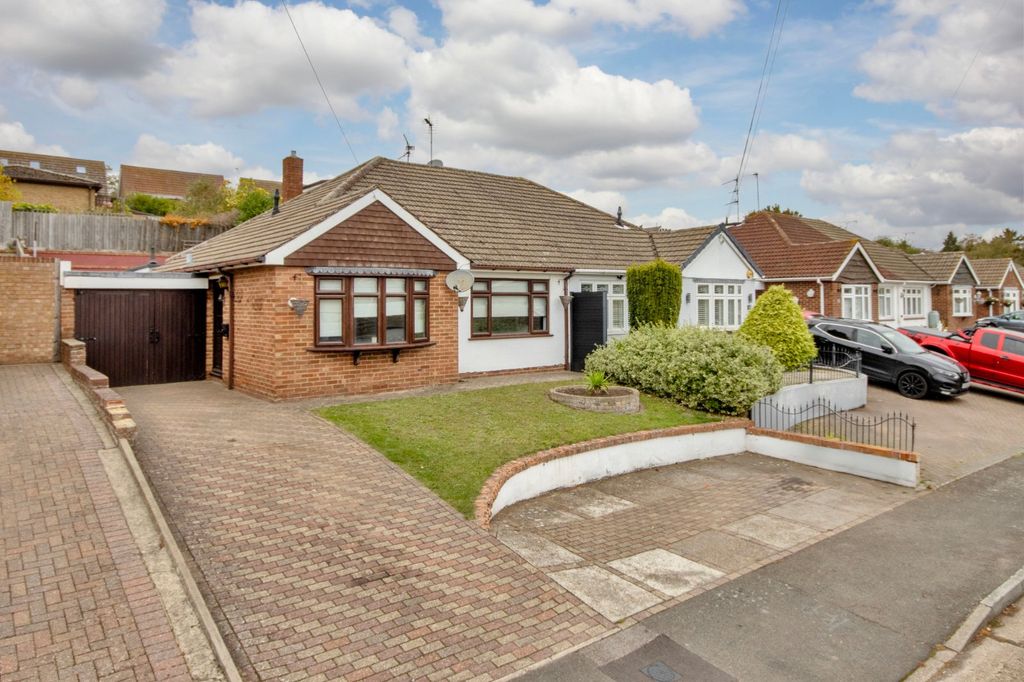 Property photo 1 of 16 External