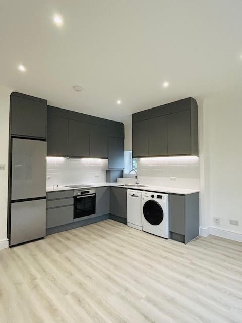 Property photo 2 of 9 Thumbnail_Img_1483.Jpg