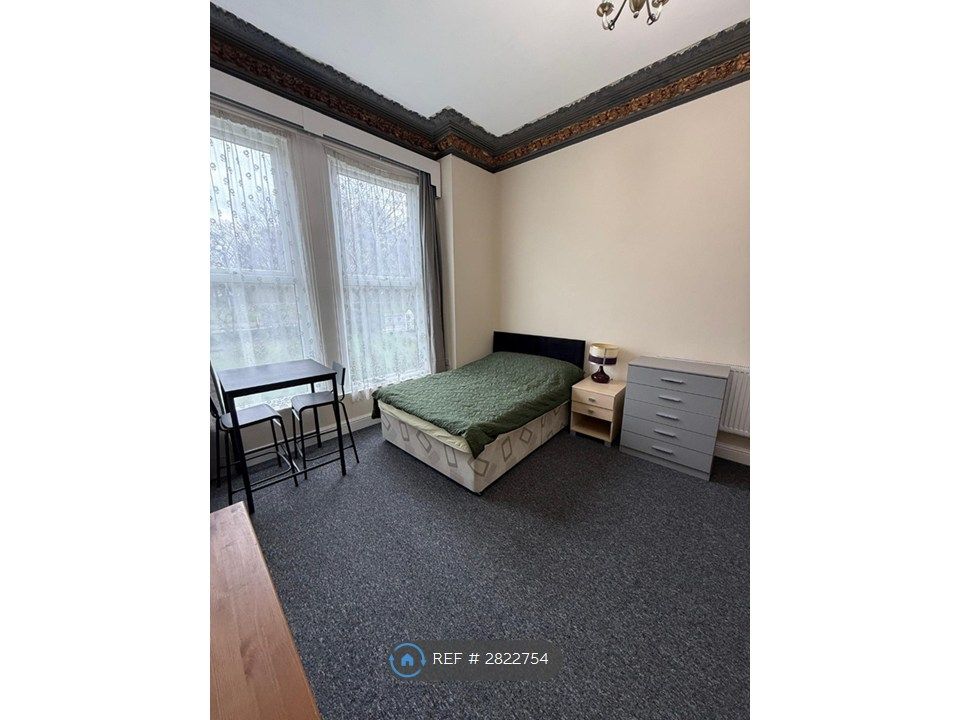 Property photo 1 of 4
