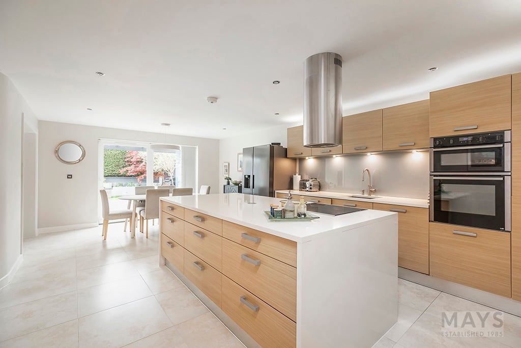 Property photo 3 of 21