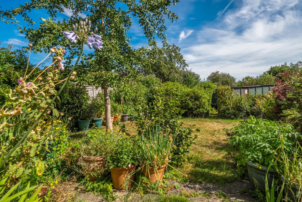 Property photo 2 of 16 1487767-6-6A4Bc55...