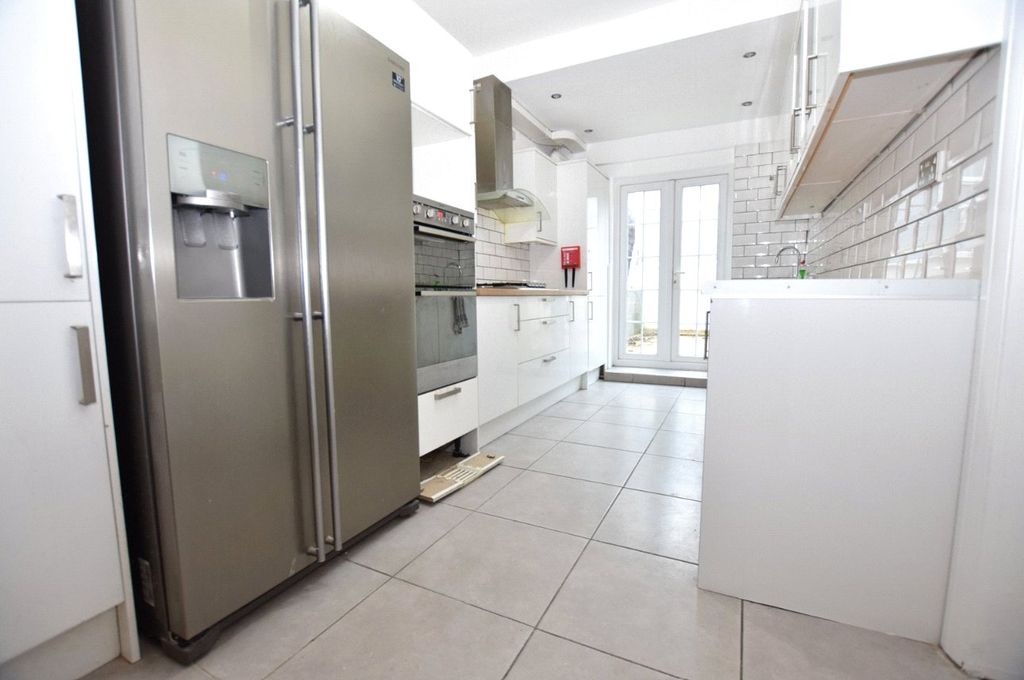 Property photo 2 of 6 Picture No. 04