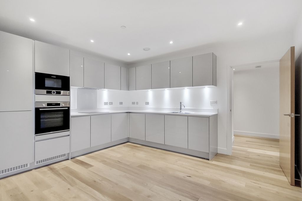 Property photo 2 of 14 4_Kitchen_Recepti...