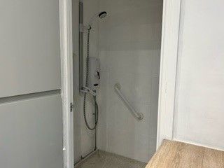 Property photo 2 of 11 Shower Room