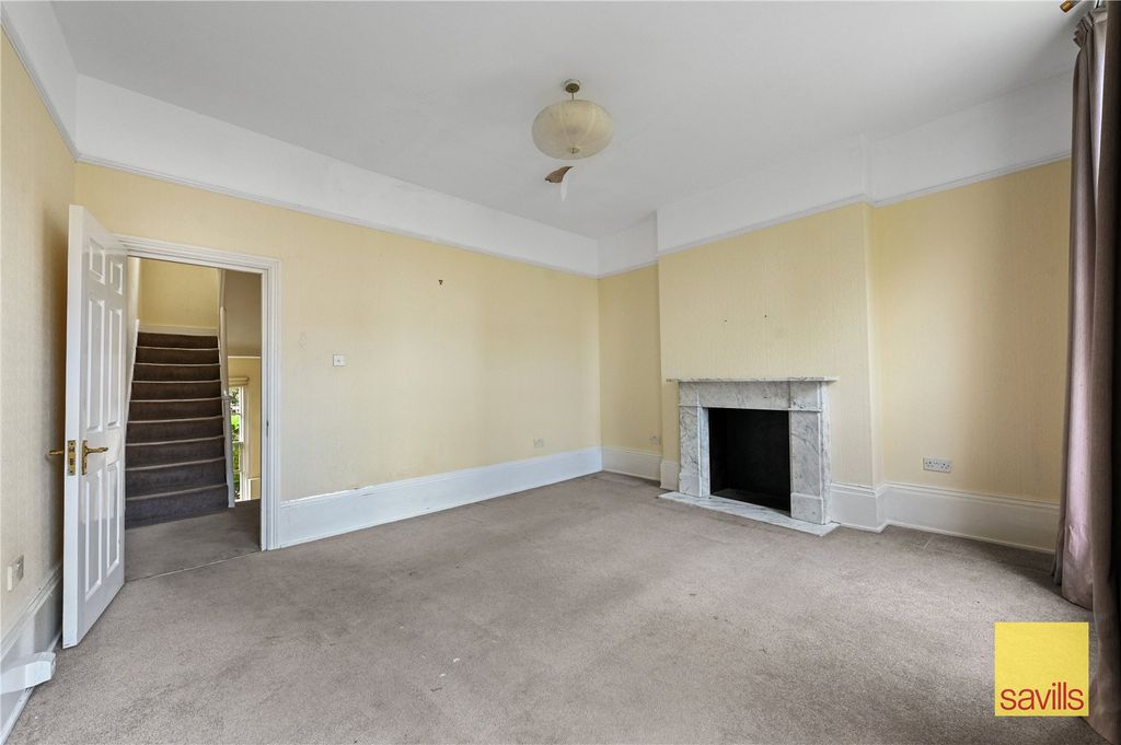 Property photo 2 of 16 Reception