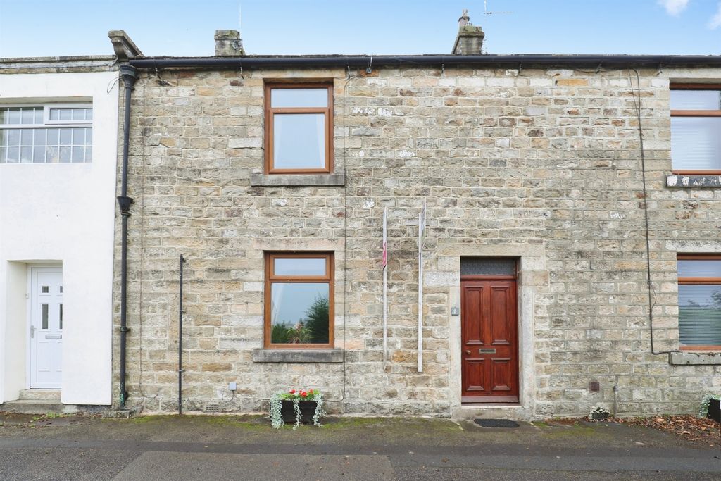 Property photo 1 of 20