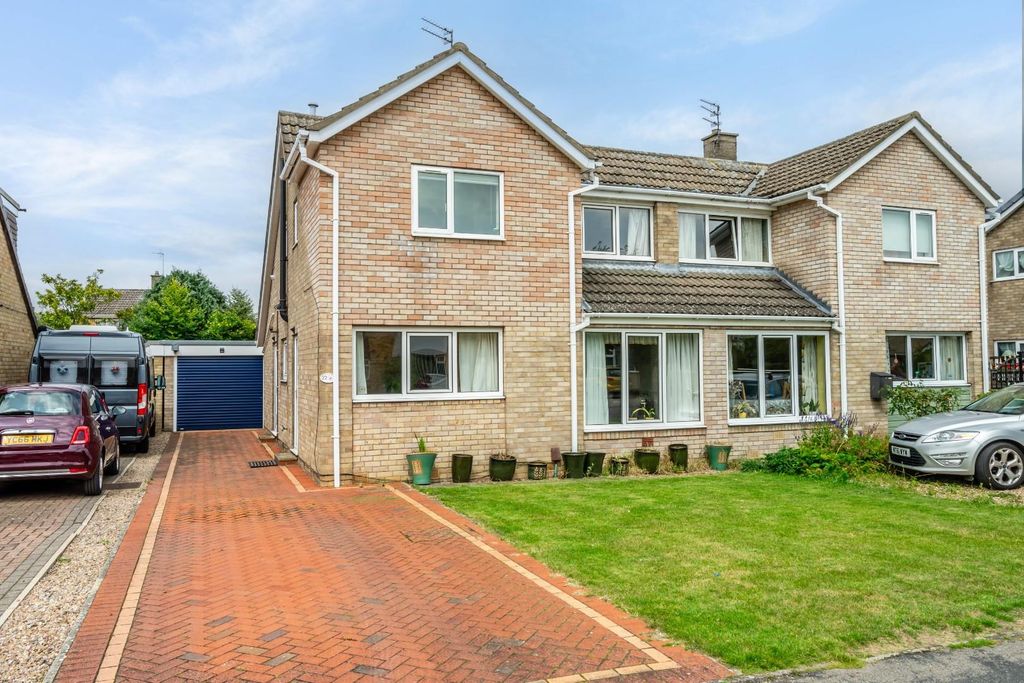 Property photo 2 of 16 Ag1