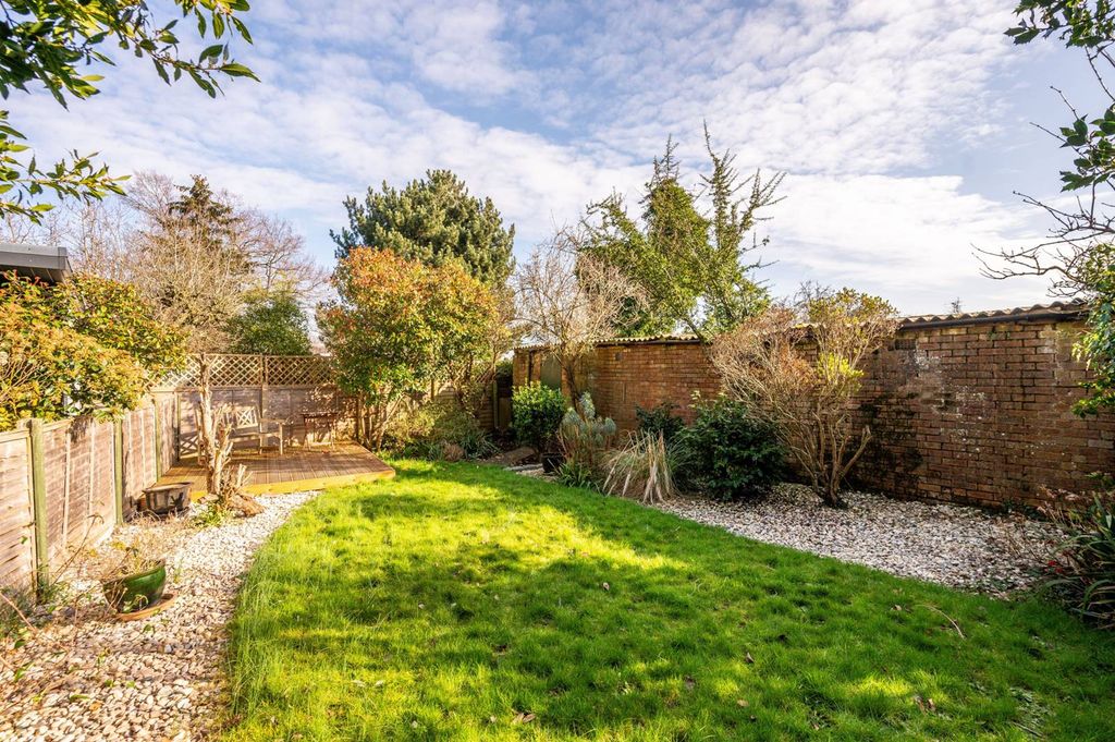 Property photo 3 of 11